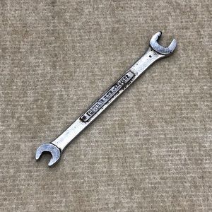 Craftsman 6mm x 8mm Double Open End Wrench
4 1/2” Long
Forged in USA -VV- 44502